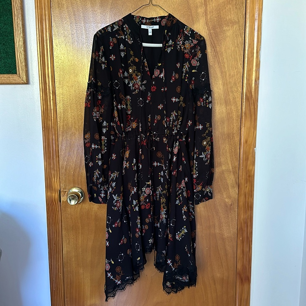 DEREK LAM 10 CROSBY Flowy, drawstring-waisted dress!